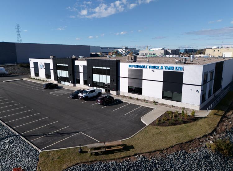 435 Highney Avenue, Dartmouth